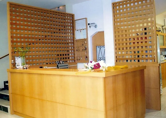 Pyrassos * Néa Ankhíalos