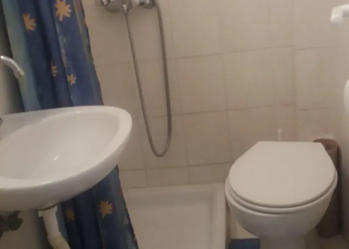 Penzion Pyrassos Néa Ankhíalos