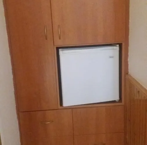 Penzion Pyrassos Néa Ankhíalos