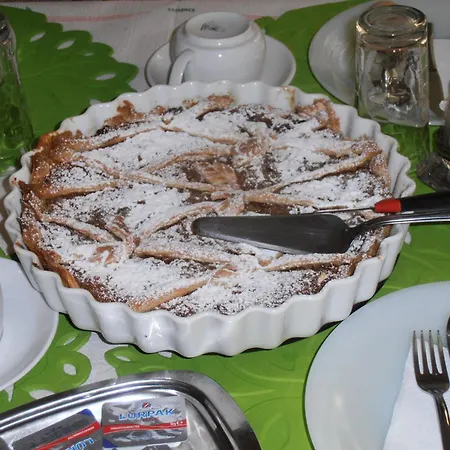 Pyrassos Néa Ankhíalos