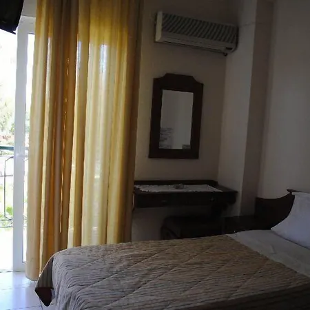 ゲストハウス Pyrassos