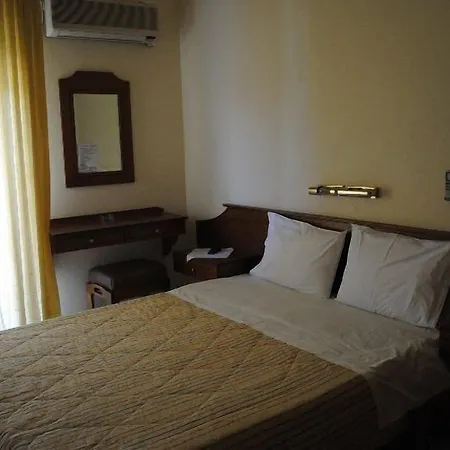 Pyrassos ゲストハウス